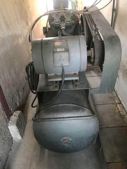 เครืองปัีมลม FUJI Compressor 4 สูบ  7.5HP 380 โวล์ + มอเตอร์ไฟฟ้า Mitsubishi Super Line J-series รูปที่ 8