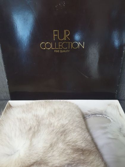 Saga fox fur มาพร้อมกล่อง รูปที่ 2