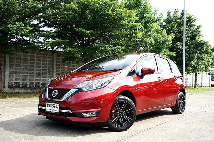 Nissan Note 2017 1.2 VL Sedan เบนซิน ไม่ติดแก๊ส เกียร์อัตโนมัติ แดง