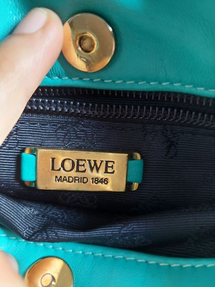 กระเป๋า Loewe ทรงถือ สีเขียวน้ำทะเล ใบเล็กน่ารัก รูปที่ 10