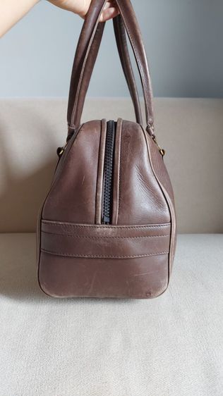 กระเป๋าถือ giorgio armani valextra ทรงหมอน วินเทจหนังสวยมาก  รูปที่ 2