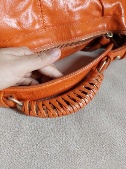 กระเป๋าถือ Givenchy แท้ สีส้ม  รูปที่ 7
