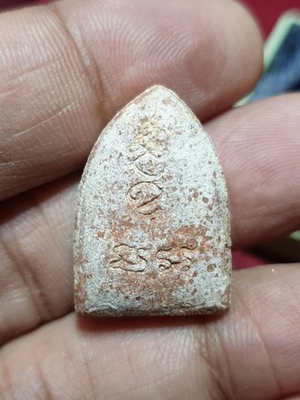 พระปิดตามหานิยม รุ่นช้างคู่ วัดท้ายน้ำ จ.พิจิตร ปี 2526 มวลสารดี ของหลวงพ่อเงิน นิยม หายากแล้ว รูปที่ 2