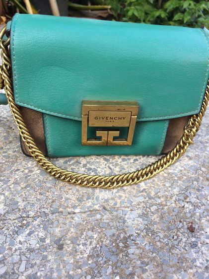 กระเป๋า Givenchy gv3 mini แท้ หนังผสมหนังกลับ  รูปที่ 8