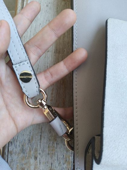 กระเป๋า Chloe รุ่น fray ของแท้ เป็นหนังแท้ผสมหนังกลับ รูปที่ 15