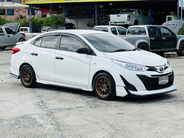 Toyota Yaris ATIV 2019 1.2 J Eco Sedan เบนซิน ไม่ติดแก๊ส เกียร์อัตโนมัติ ขาว
