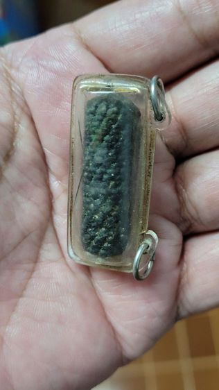 ตะกรุดสาริกา หลวงพ่อเต๋ คงทอง วัดสามง่าม ต.ดอนตูม จ.นครปฐม ถักเชือกลงรักปิดทองเต็มดอก พุทธคุณเด่นทางด้าน มหาอุต คงกระพันชาตรี แคล้วคลาด รูปที่ 2