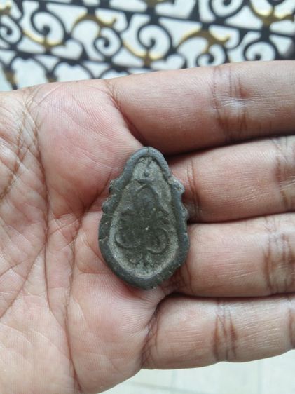 ตะกรุดสาริกา หลวงพ่อเต๋ คงทอง วัดสามง่าม ต.ดอนตูม จ.นครปฐม ถักเชือกลงรักปิดทองเต็มดอก พุทธคุณเด่นทางด้าน มหาอุต คงกระพันชาตรี แคล้วคลาด รูปที่ 15