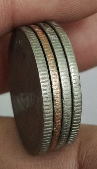 8699-เหรียญสุพรรณหงส์ราคา 1 บาท จำนวน 4 เหรียญ รูปที่ 15