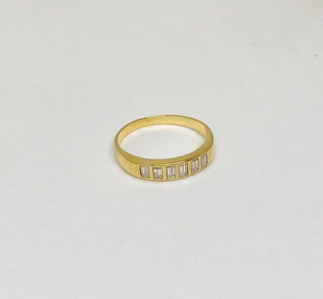 แหวนทองแท้ 18k ประดับเพชรแท้ รูปที่ 4