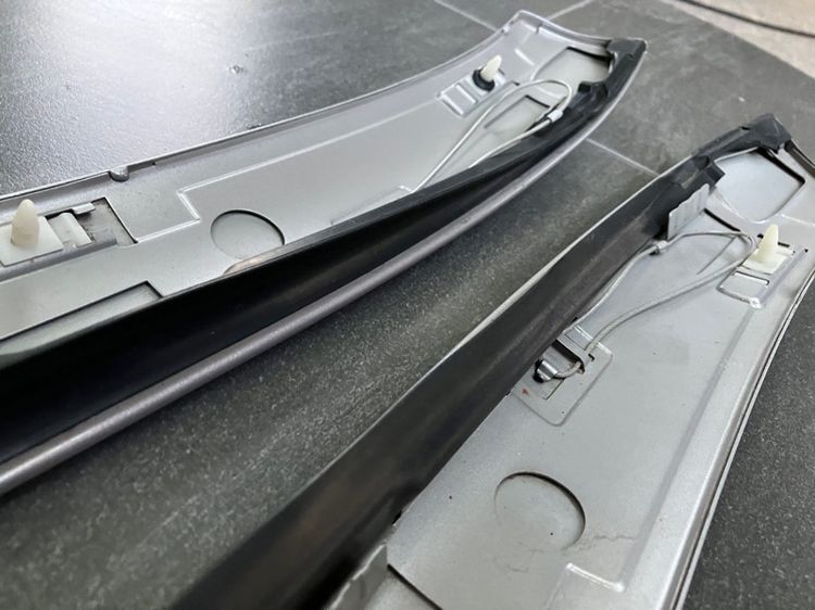 เสาA พร้อมคิ้วยาง สลิงดึงหลังคา Benz SLK R170 โลโก้ฝากระโปรงหน้า แป้นเบรกคันเร่งกันลื่น รูปที่ 7