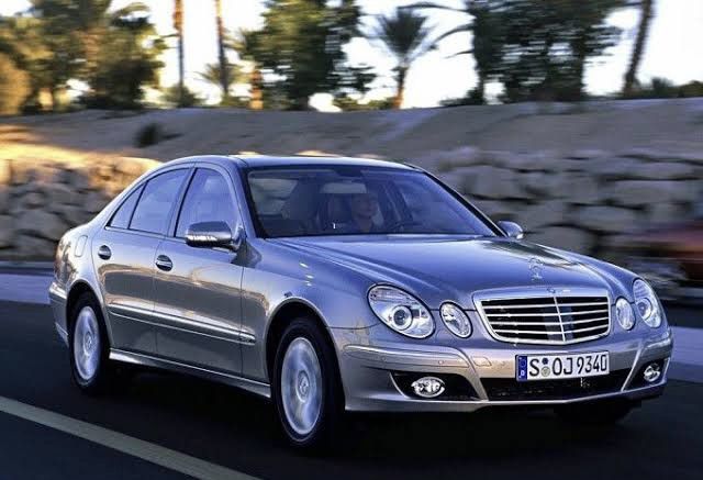ไฟตัดหมอก ทรงไข่ Benz W209 W211 A1698201656 , A1698201556 ของแท้ มือสอง ท่ออากาศ ท่อไอดี เครื่อง M112 E240 รูปที่ 10