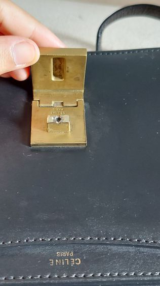 กระเป๋า Celine สีดำ วินเทจ ครอสบอดี้  รูปที่ 18