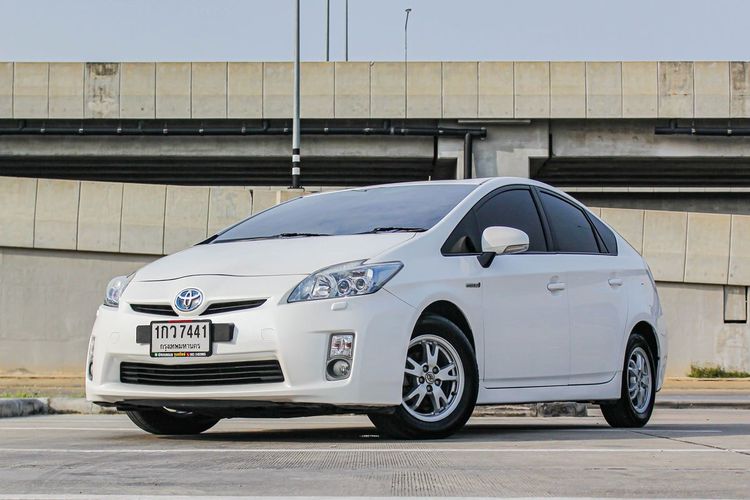 Toyota Prius 2011 1.8 Hybrid Top Grade Sedan ไฮบริด ไม่ติดแก๊ส เกียร์อัตโนมัติ ขาว