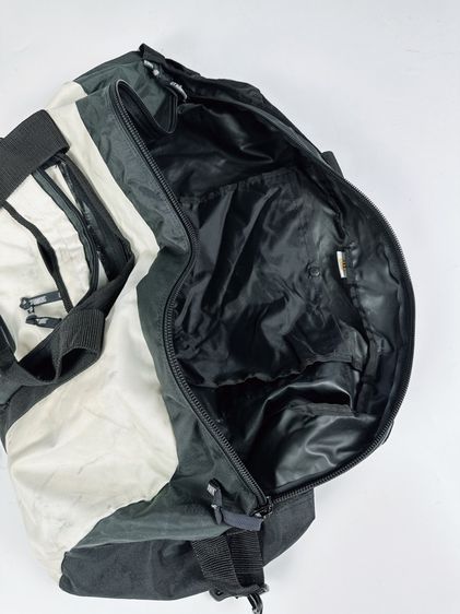 กระเป๋า GT Hawking ขนาดกว้าง15ยาว26สูง14นิ้ว สีขาวดำ สภาพดี ไม่ขาดซ่อม จุของเที่ยวได้เยอะ ราคา450รวมส่ง รูปที่ 4