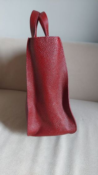 กระเป๋า salvatore ferragamo หนังปั๊มลายกระเบน  รูปที่ 5