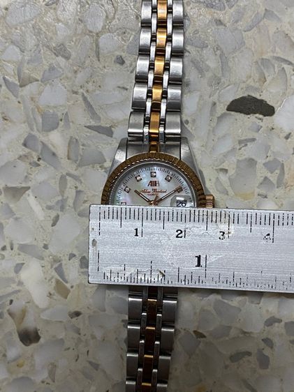 นาฬิกายี่ห้อ ADAM BAXTANI ควอทซ์ แท้มือสอง กระจกกันรอย  ทองสวย สายยาว  17 เซนติเมตร  850฿  รูปที่ 9