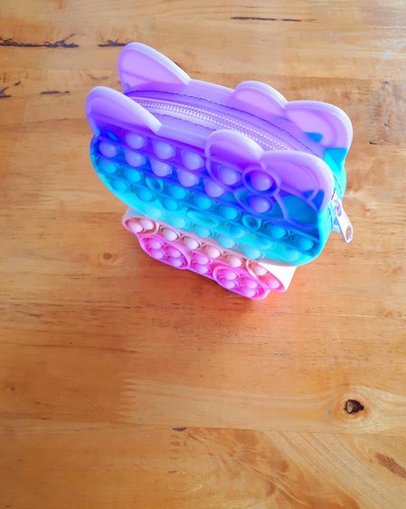 ป๊อปอิท (POP IT) ของเล่นยางกด แบบกระเป๋ามีซิป รูปที่ 4