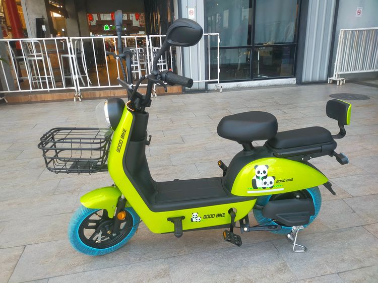 Good Bike ลายแพนด้า  ดีไซน์ทันสมัย สีสันสวยงาม แนวพาสเทล   •	มอเตอร์ 350 WATT •	แบตเตอรี่ 48V 12AH •	ระบบเกียร์ อัตโนมัติ 3 สปีด •	ความเร็ว  รูปที่ 4