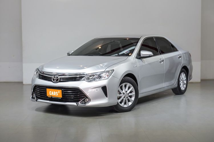 Toyota Camry 2018 2.0 G Sedan เบนซิน ไม่ติดแก๊ส เกียร์อัตโนมัติ เทา