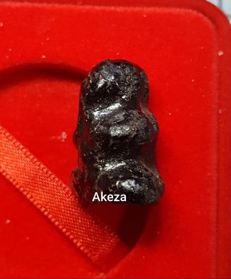 พระปิดตาหลวงพ่อทองสุข วัดสะพานสูง พิมพ์ว่าวจุฬาหลังตุ่ม ยุคกลาง ปี 2506-2515 รูปที่ 3