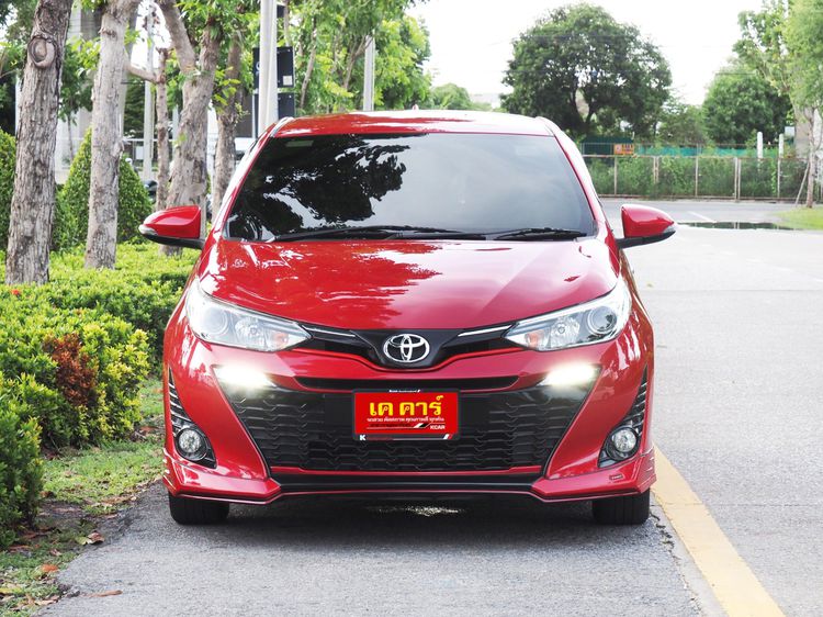 Toyota Yaris 2018 1.2 G Sedan เบนซิน ไม่ติดแก๊ส เกียร์อัตโนมัติ แดง