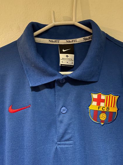 เสื้อ Barcelona Polo Shirt สีน้ำเงิน สวยๆ ของแท้และใหม่ รูปที่ 2