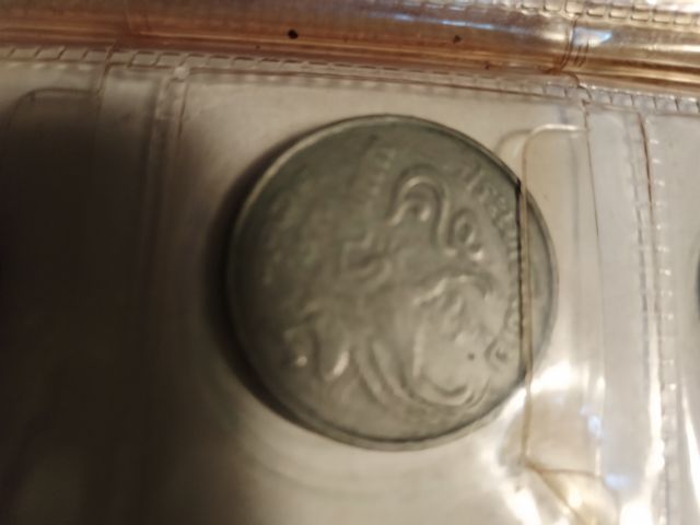 ขาย​เหมา​เหรียญ​5บาท​ครุฑตรงและ​เฉียง รูปที่ 9