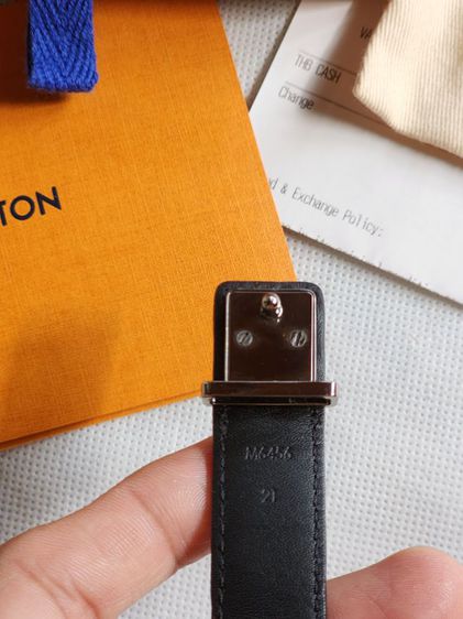 กำไลข้อมือ Louis Vuitton (LV Slim (M6456D)) รูปที่ 4