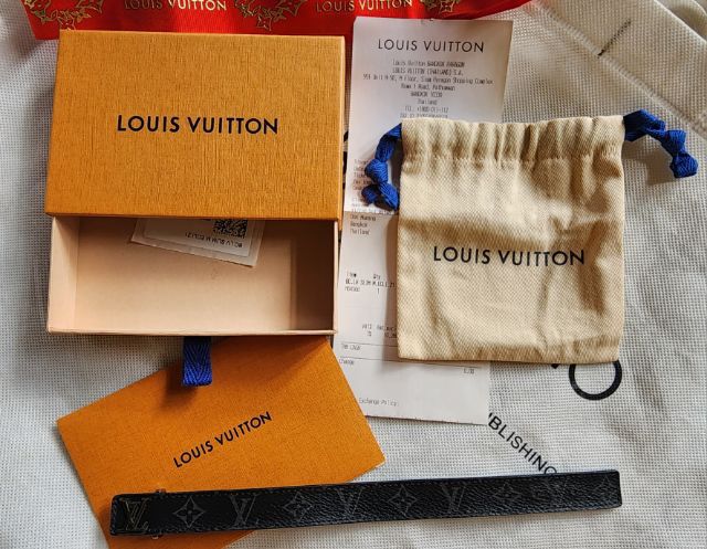 กำไลข้อมือ Louis Vuitton (LV Slim (M6456D)) รูปที่ 10