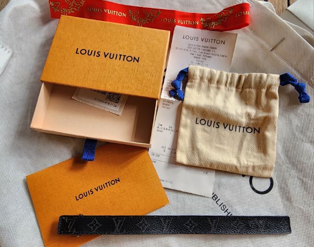 กำไลข้อมือ Louis Vuitton (LV Slim (M6456D)) รูปที่ 7