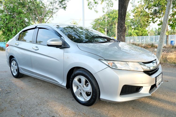 Honda City 2014 1.5 V Plus i-VTEC Sedan เบนซิน ไม่ติดแก๊ส เกียร์อัตโนมัติ บรอนซ์เงิน