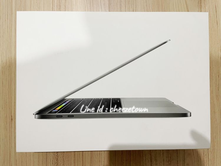 Macbook Pro 13 inch, Touch bar 2016 รูปที่ 2