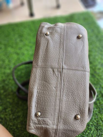 กระเป๋าสะพายข้าง ยี่ห้อ Genuine Leather (ไม่รวมส่ง) รูปที่ 4