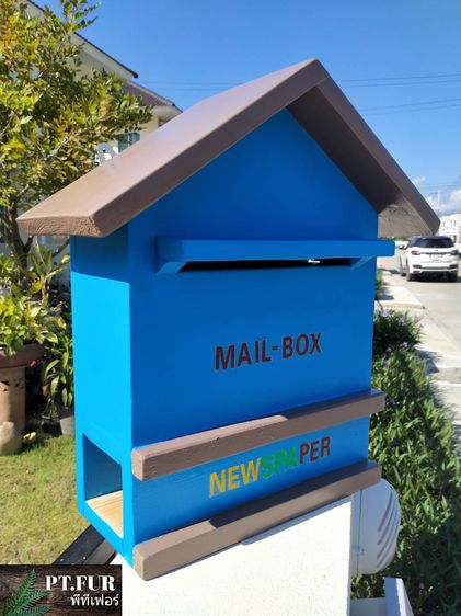 Mr.Postman ตู้จดหมายไม้สน ขนาดสูง42×กว้าง30×หนา12ซม.  