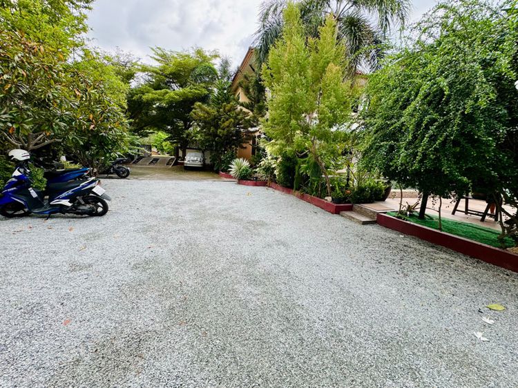 ขายโรงแรม และอพาร์ท้มนต์ 32 ห้อง รูปที่ 8