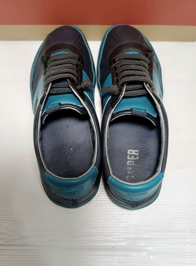 CAMPER Sneakers, Unisex 39EU(25.0cm) Original ของแท้ มือ 2 สภาพเยี่ยม, รองเท้า CAMPER หนังแท้ พื้นเต็ม Soft นุ่มพิเศษ ไม่มีตำหนิใดๆ สวยมาก รูปที่ 17