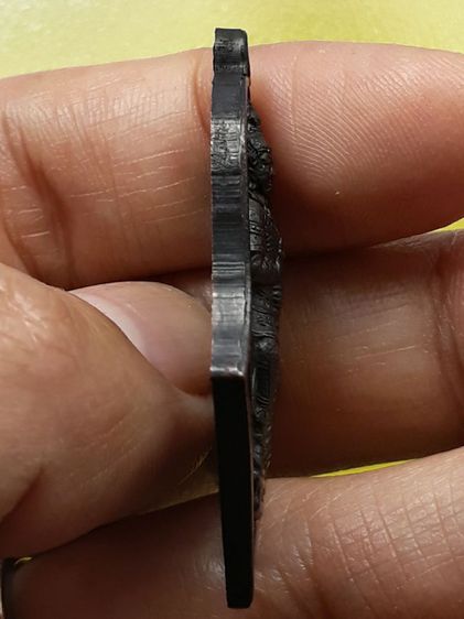 เหรียญท้าวเวสสุวรรณ วัดจุฬามณี ทองแดงรมดำ รูปที่ 4