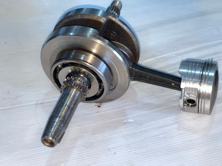 ข้อเหวี่ยงGPX125 แท้ รูปที่ 3