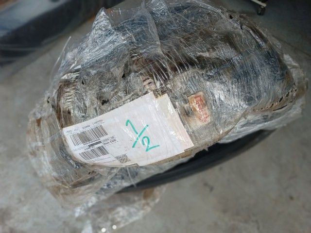 ยาง pirelli 255 45 20 scorpion Verde ยางใหม่ ปี 2020 ใส่รถ Benz glc ราคา 6500 มี 1 เส้น สนใจติดต่อ 0816114094 รูปที่ 5
