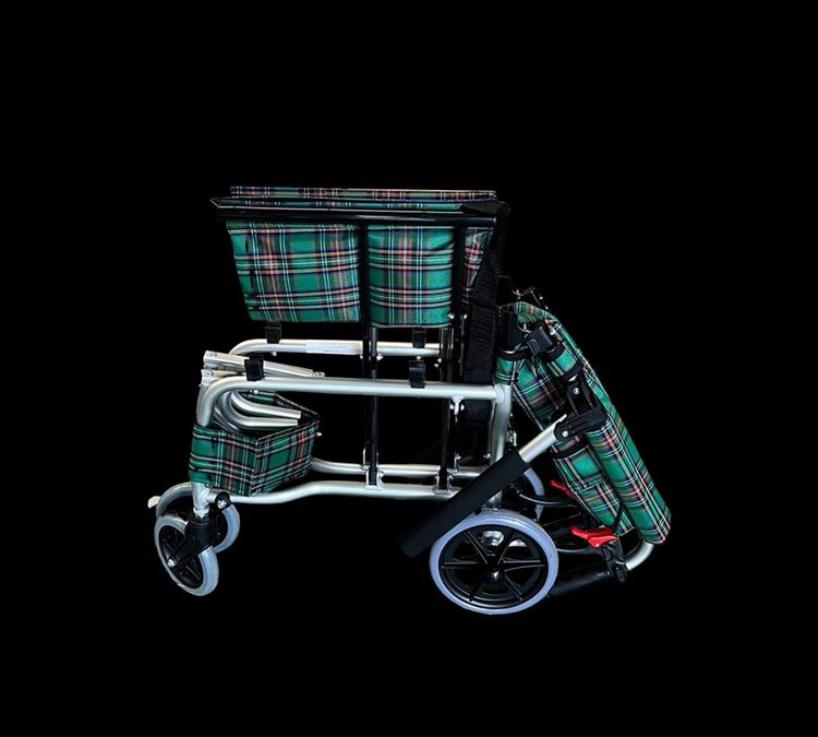 Abloom รถเข็นผู้ป่วย รุ่นกะทัดรัด สำหรับพกพา น้ำหนักเบา Portable Wheelchair รุ่น DY-0190003LABJ (แถมฟรีกระเป๋าใส่รถเข็น) รูปที่ 2