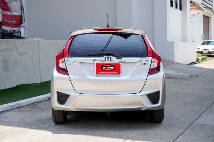 Honda Jazz 2015 1.5 V Sedan เบนซิน ไม่ติดแก๊ส เกียร์อัตโนมัติ เทา รูปที่ 3