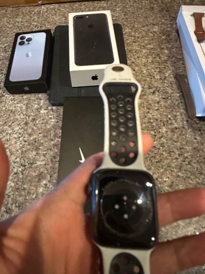 ขายApple Watchซีรี่6สีSpace BlackและSilver Nike 44MMมีกล่องอีมี่ตรงสวยๆใช้งานดีทุกๆฟังชั่น รูปที่ 2