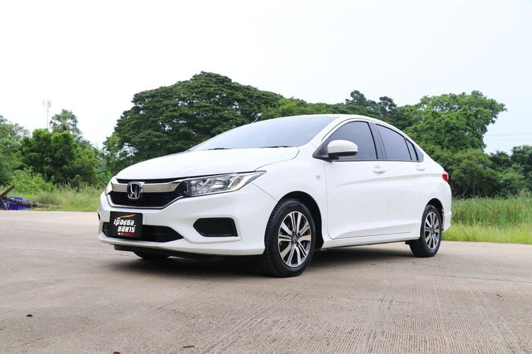 Honda City 2017 1.5 V Sedan เบนซิน ไม่ติดแก๊ส เกียร์อัตโนมัติ ขาว