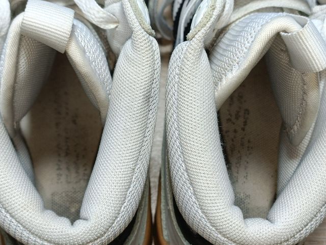 (เบอร์ 41.5)รองเท้ากีฬาบาสหุ้มข้อ adidas เบอร์ 41.5ยาว 26 cm รองเท้ามือสอง คัดเกรด คุณภาพดี รูปที่ 5
