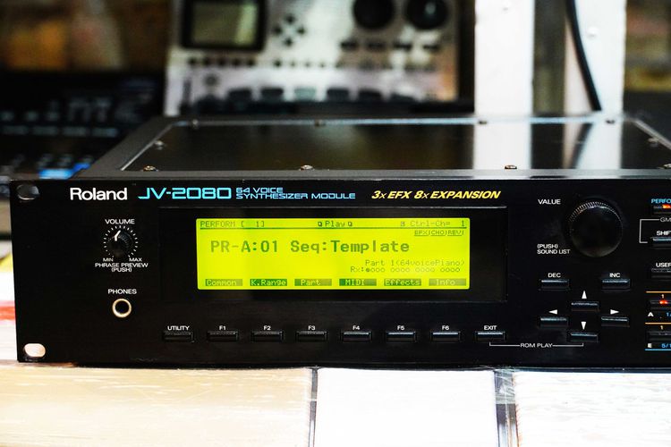 เข้าใหม่1ตัว สวยๆ Roland JV-2080 (JAPAN) พลังเสียงเกรดสตูดิโอ แนวเสียงใสเหมือนแสดงสด เสียงดีจริงๆ รูปที่ 3