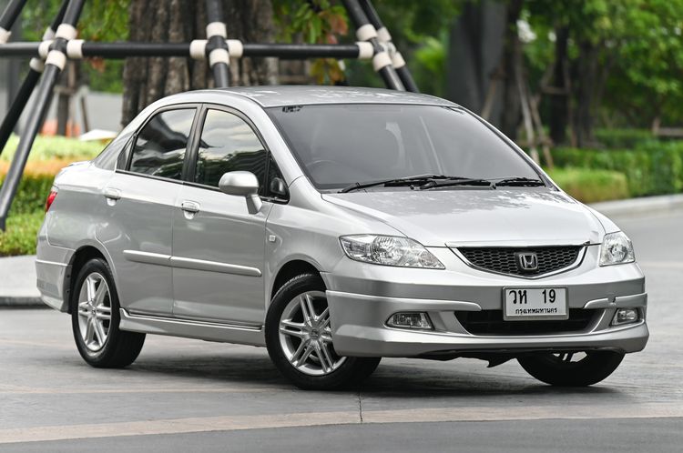 Honda City 2005 1.5 ZX SV VTEC Sedan เบนซิน ไม่ติดแก๊ส เกียร์อัตโนมัติ บรอนซ์เงิน รูปที่ 2