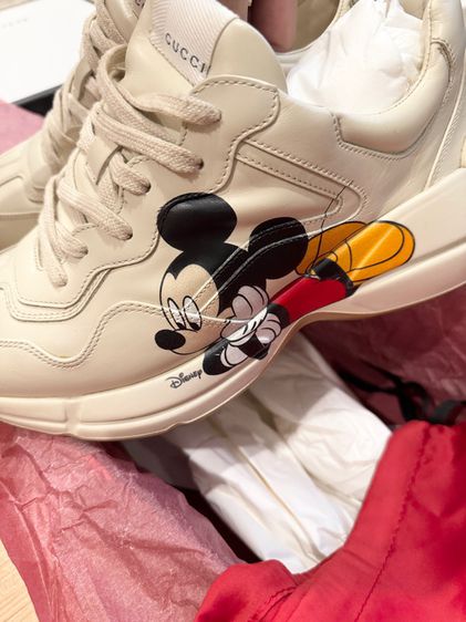 รองเท้า Men's Disney x Gucci Rhyton sneaker 8 รูปที่ 3