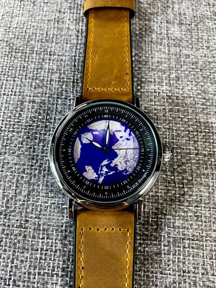 LG แบรนด์แท้ หน้าปัดทรงกลมลูกโลก นาฬิกาสายหนัง รูปที่ 2