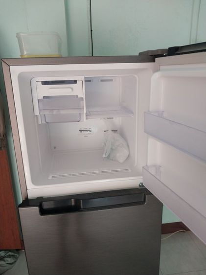 ขายตู้เย็น8คิวSAMSUNG INVERTER สภาพใช้งานแค่เดือนเศษ(ขายเพราะไม่ค่อยได้นอนที่ห้อง) รูปที่ 4